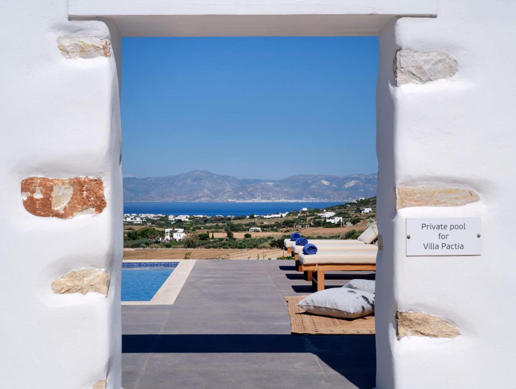 Luxurious Villa Pactia Amazing Pool Isterni  Экстерьер фото